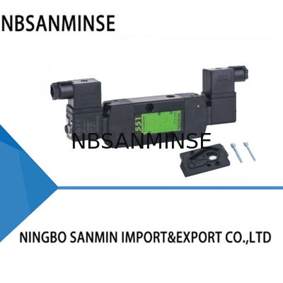 Kaydırma Yumruğu Tipi Pnömatik Solenoid Valf Yer Tipi Çift Bobin 0.2 - 1.0Mpa IP65